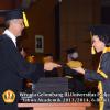 wisuda-unpad-gel-iii-ta-2013_2014-fakultas-ekonomi-dan-bisnis-oleh-dekan-ilalang-foto-136