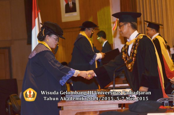 Wisuda Unpad Gel III TA 2014_2015  Program Pascasarjana oleh Rektor 001