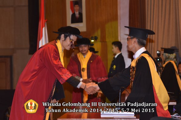 Wisuda Unpad Gel III TA 2014_2015  Fakultas Peternakan oleh Rektor 017