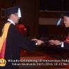 Wisuda Unpad Gel III TA 2015_2016  Fakultas Ilmu Budaya oleh Dekan  049