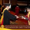 wisuda unpad gel III TA 2017-2018 Fak Ilmu Budaya oleh Dekan 069 by (PAPYRUS PHOTO)