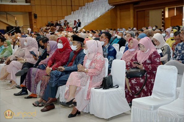 LIPUTAN WISUDA UNPAD GEL III TA 2022-2023  SESI I (85)