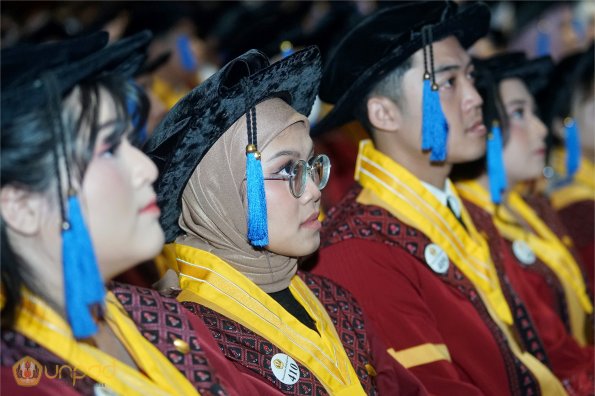 LIPUTAN WISUDA UNPAD GEL III TA 2022-2023  SESI II (113)