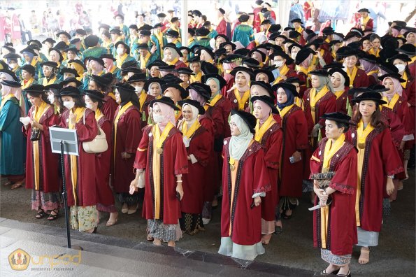 LIPUTAN WISUDA UNPAD GEL III TA 2022-2023  SESI IV (44)