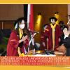 WISUDA UNPAD GEL III TA 2022-2023 FAK FARMASI OLEH REKTOR (77)