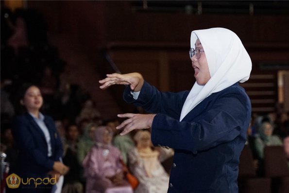 WISUDA UNPAD GEL III TA 2024-2025 (101)