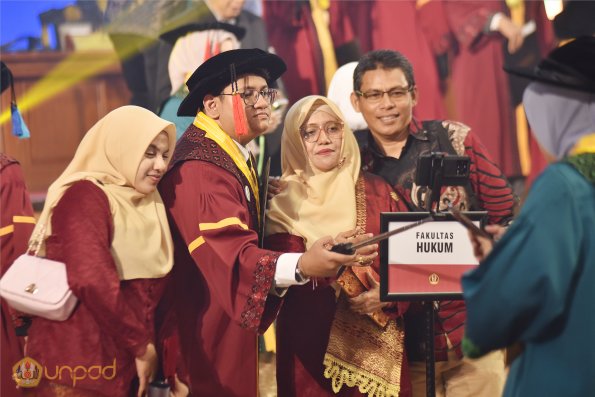 WISUDA UNPAD GEL III TA 2024-2025 (18)