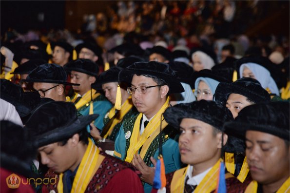 WISUDA UNPAD GEL III TA 2024 - 2025 (102)