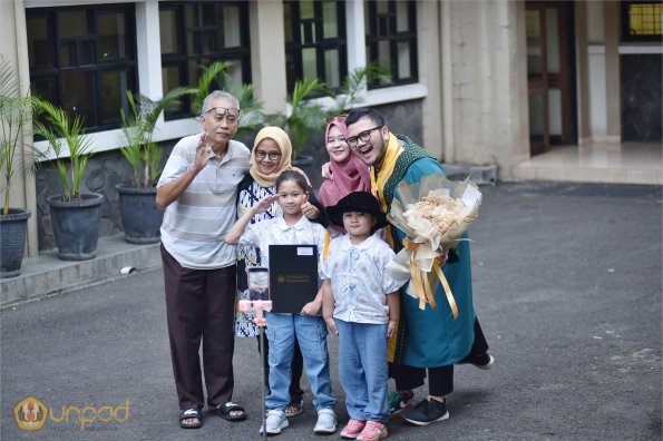 WISUDA UNPAD GEL III TA 2024 - 2025 (11)