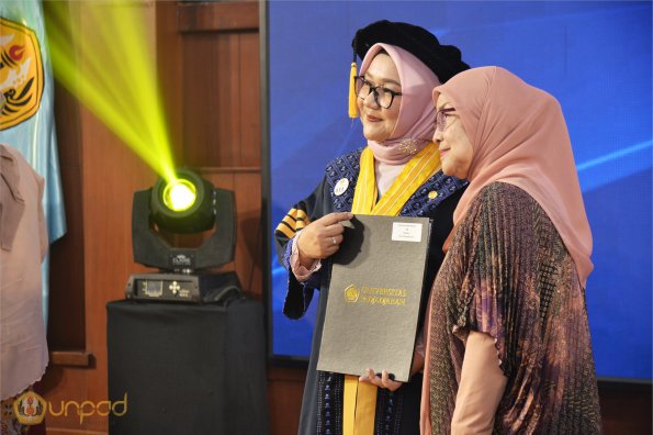 WISUDA UNPAD GEL III TA 2024 - 2025 (111)