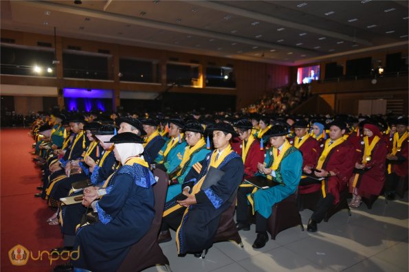 WISUDA UNPAD GEL III TA 2024 - 2025 (19)
