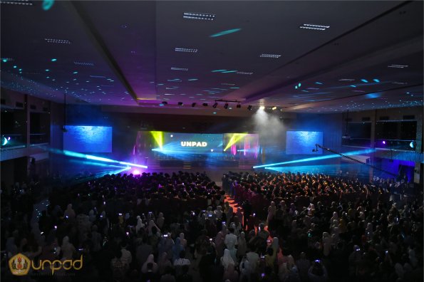 WISUDA UNPAD GEL III TA 2024 - 2025 (20)