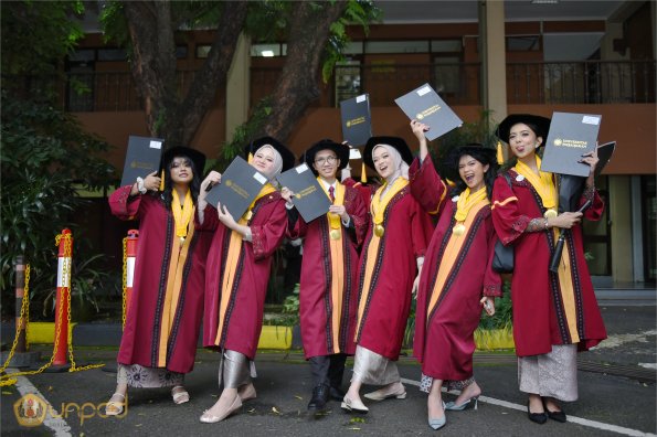 WISUDA UNPAD GEL III TA 2024 - 2025 (23)