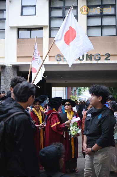 WISUDA UNPAD GEL III TA 2024 - 2025 (24)
