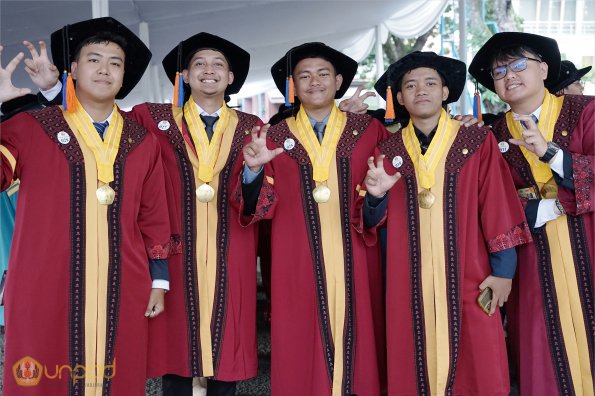 WISUDA UNPAD GEL III TA 2024 - 2025 (27)