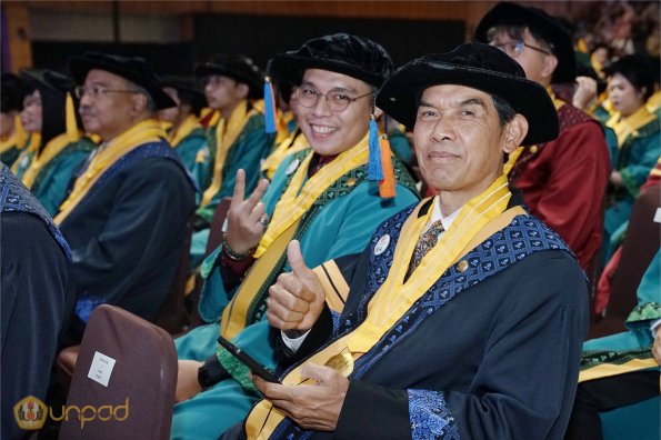 WISUDA UNPAD GEL III TA 2024 - 2025 (37)
