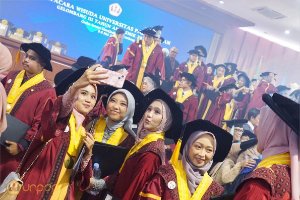 WISUDA UNPAD GEL III TA 2024 - 2025 (76)
