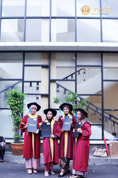 WISUDA UNPAD GEL III TA 2024 - 2025 (88)