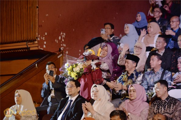 WISUDA UNPAD GEL III TA 2024 - 2025 (96)