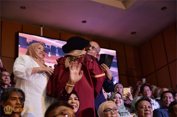 WISUDA UNPAD GEL III TA 2024 - 2025 (99)