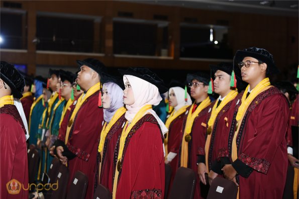 WISUDA UNPAD GEL III TA 2024-2025 (19)