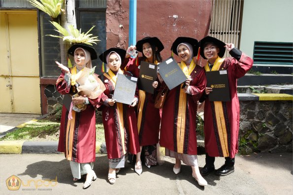 WISUDA UNPAD GEL III TA 2024-2025 (35)