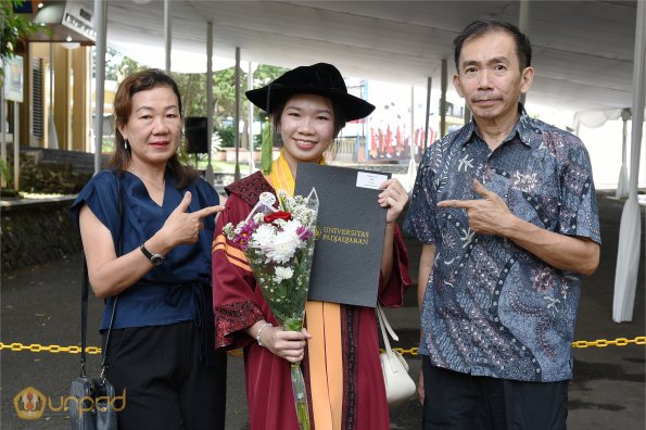 WISUDA UNPAD GEL III TA 2024-2025 (45)