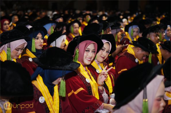 WISUDA UNPAD GEL III TA 2024-2025 (48)