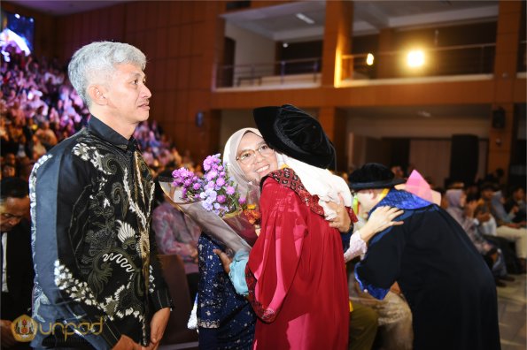 WISUDA UNPAD GEL III TA 2024-2025 (50)