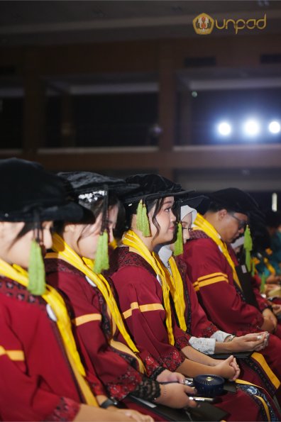 WISUDA UNPAD GEL III TA 2024-2025 (54)