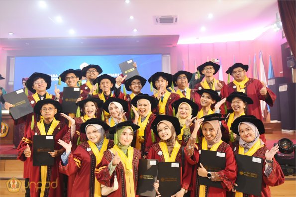 WISUDA UNPAD GEL III TA 2024-2025 (63)
