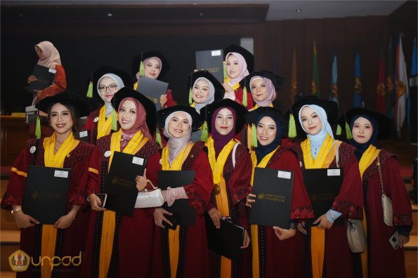 WISUDA UNPAD GEL III TA 2024-2025 (65)