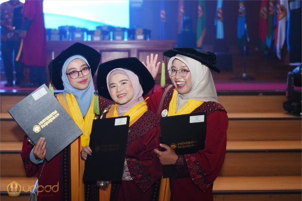 WISUDA UNPAD GEL III TA 2024-2025 (66)