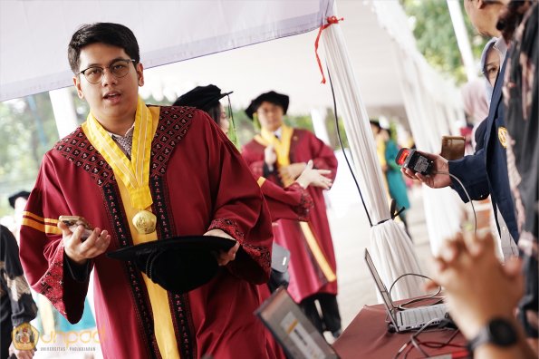 WISUDA UNPAD GEL III TA 2024-2025 (69)