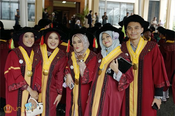 WISUDA UNPAD GEL III TA 2024-2025 (75)