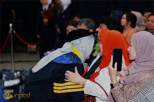 WISUDA UNPAD GEL III TA 2024-2025 (88)