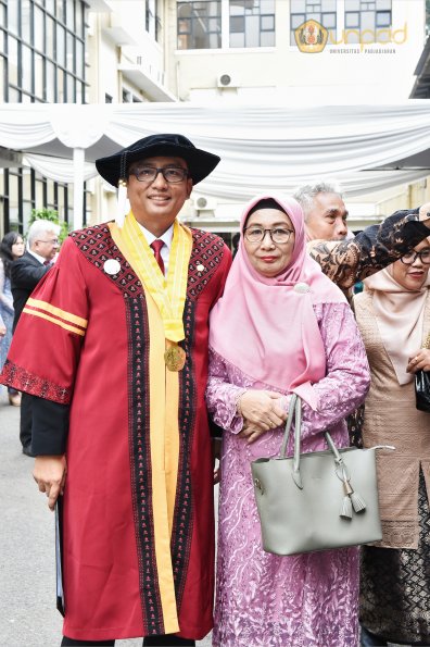 WISUDA UNPAD GEL III TA 2024-2025 (10)
