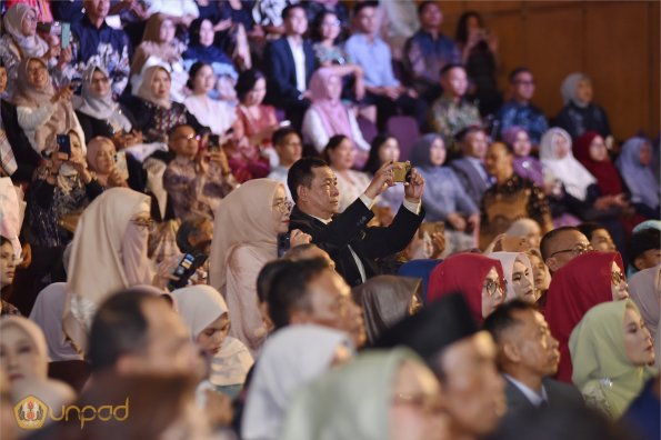 WISUDA UNPAD GEL III TA 2024-2025 (19)