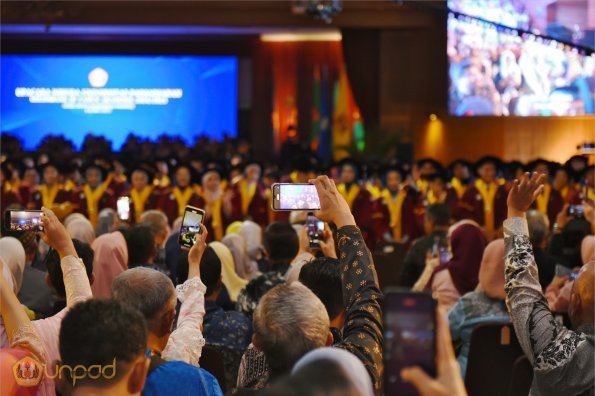 WISUDA UNPAD GEL III TA 2024-2025 (47)