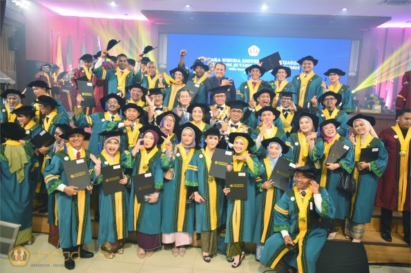 WISUDA UNPAD GEL III TA 2024-2025 (58)