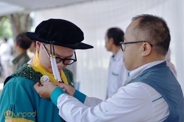 WISUDA UNPAD GEL III TA 2024-2025 (67)