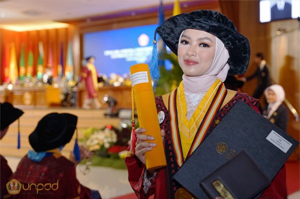 WISUDA UNPAD GEL III TA 2024-2025 (78)