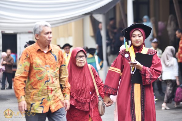 WISUDA UNPAD GEL III TA 2024-2025 (10)