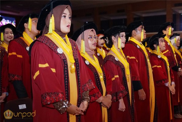 WISUDA UNPAD GEL III TA 2024-2025 (106)
