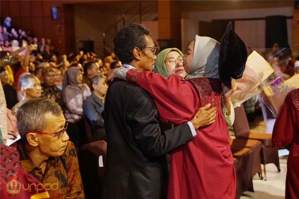 WISUDA UNPAD GEL III TA 2024-2025 (108)
