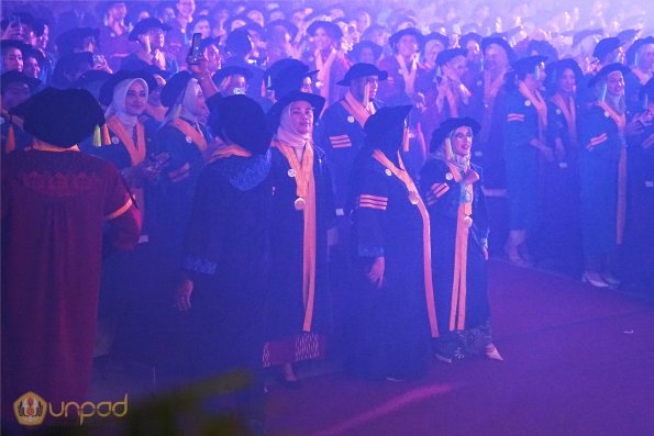 WISUDA UNPAD GEL III TA 2024-2025 (117)