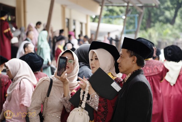 WISUDA UNPAD GEL III TA 2024-2025 (31)