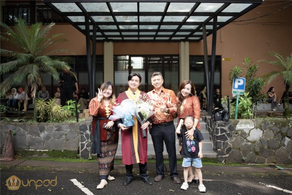WISUDA UNPAD GEL III TA 2024-2025 (46)