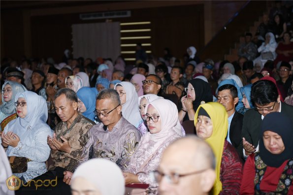 WISUDA UNPAD GEL III TA 2024-2025 (57)