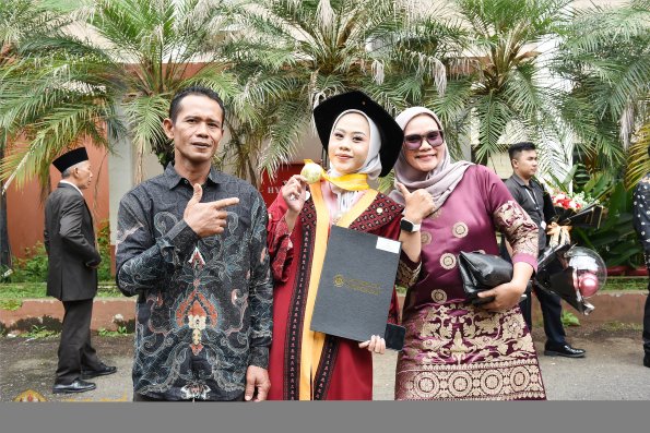 WISUDA UNPAD GEL III TA 2024-2025 (63)